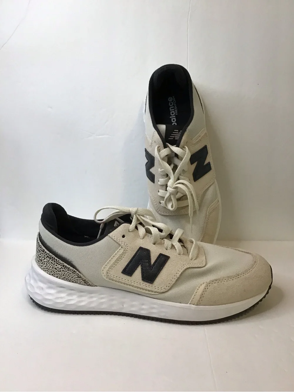 New Balance Women's Fresh Foam V1 X70 Beige Cream Black Accents Sneakers 9.5